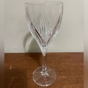 Crystal wine glass with elegant design